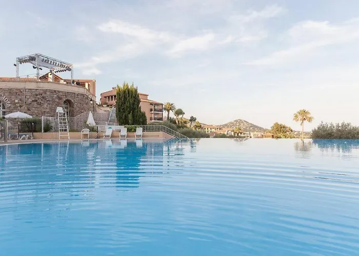 Апартаменты Dans Un Cadre D'exception, Vue Panoramique A Agay Cote D'azur, Village Cap Esterel, 2 Chambres, Avec Jardin, Golf, Climatisation, Wifi, 5 Piscines