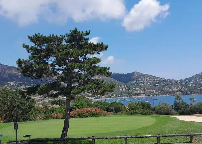 Apartmán Dans Un Cadre D'exception, Vue Panoramique A Agay Cote D'azur, Village Cap Esterel, 2 Chambres, Avec Jardin, Golf, Climatisation, Wifi, 5 Piscines *