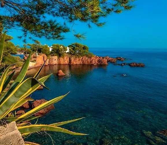 Apartmán Dans Un Cadre D'exception, Vue Panoramique A Agay Cote D'azur, Village Cap Esterel, 2 Chambres, Avec Jardin, Golf, Climatisation, Wifi, 5 Piscines