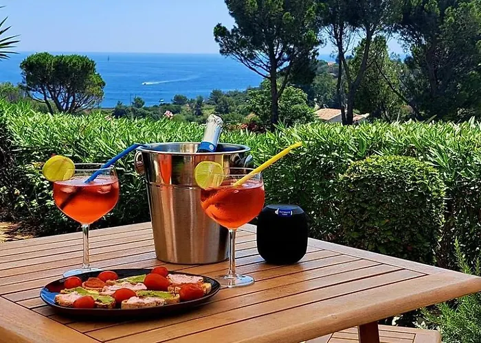 Dans Un Cadre D'exception, Vue Panoramique A Agay Cote D'azur, Village Cap Esterel, 2 Chambres, Avec Jardin, Golf, Climatisation, Wifi, 5 Piscines Апартаменты